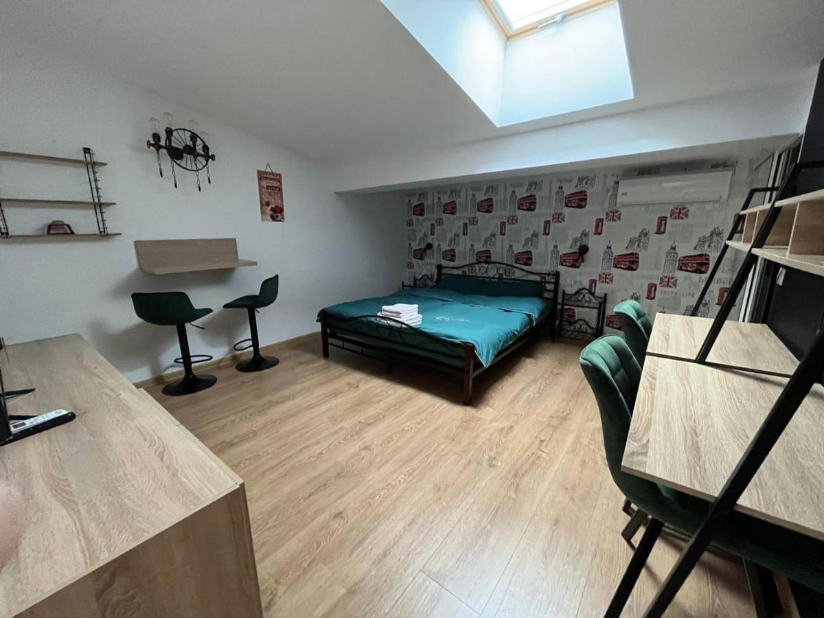 Duplex Lux - Thoria Lägenhet Bukarest Exteriör bild