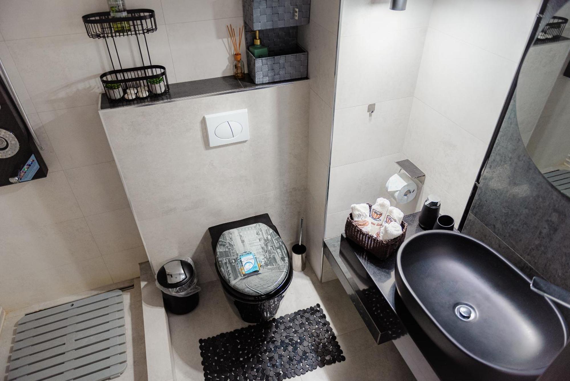 Duplex Lux - Thoria Lägenhet Bukarest Exteriör bild